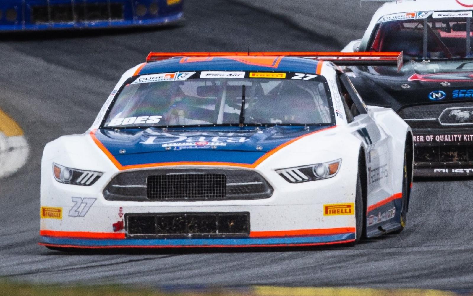 TeamSLR Takes Triple Threat to NOLA 